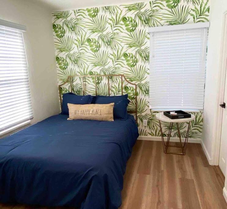 Crown Point Home W/ Cowboy Pool 2 Blocks To Bay Σαν Ντιέγκο Εξωτερικό φωτογραφία