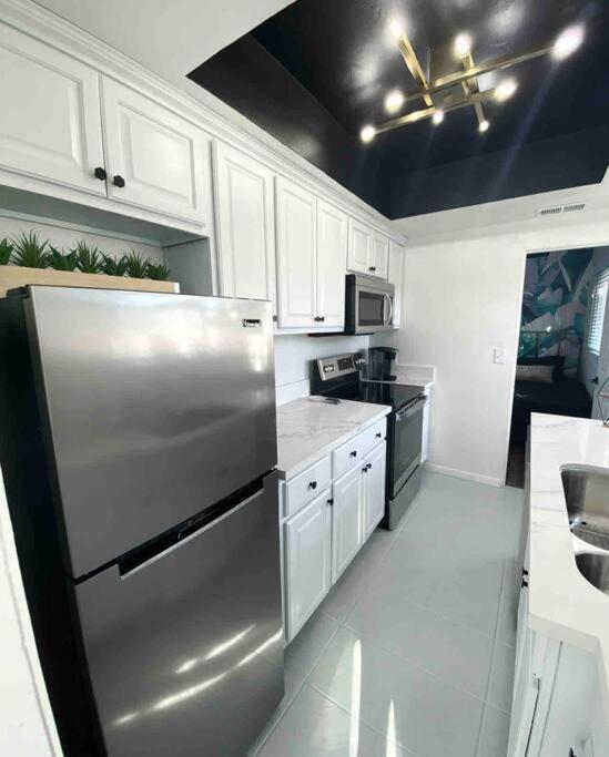 Crown Point Home W/ Cowboy Pool 2 Blocks To Bay Σαν Ντιέγκο Εξωτερικό φωτογραφία