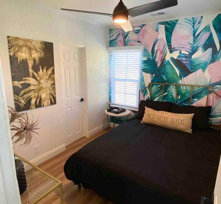 Crown Point Home W/ Cowboy Pool 2 Blocks To Bay Σαν Ντιέγκο Εξωτερικό φωτογραφία